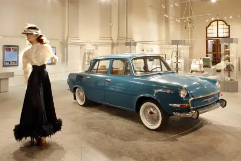 Dědeček automobil (23)