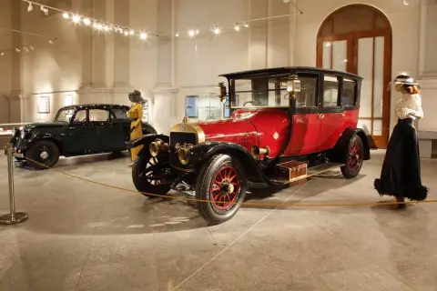 Dědeček automobil (25)