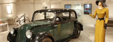 Dědeček automobil (3)