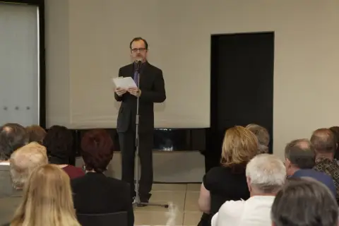 Mezi Východem a Západem / Svatí Cyril a Metoděj v kultuře českých zemí (34) Mezi Východem a Západem / Svatí Cyril a Metoděj v kultuře českých zemí (34)