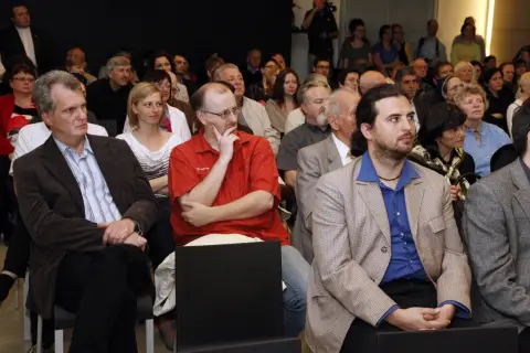 Mezi Východem a Západem / Svatí Cyril a Metoděj v kultuře českých zemí (72) Mezi Východem a Západem / Svatí Cyril a Metoděj v kultuře českých zemí (72)