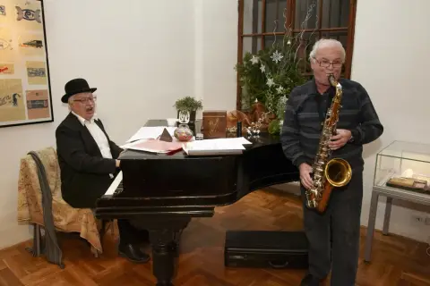 Historické cukrárny (54)