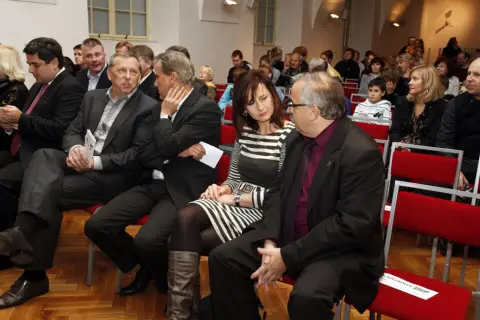 Víc než hra (49)