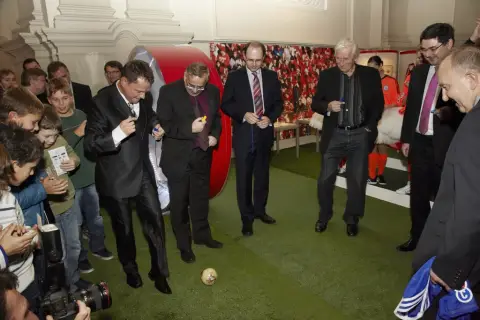 Víc než hra (107)