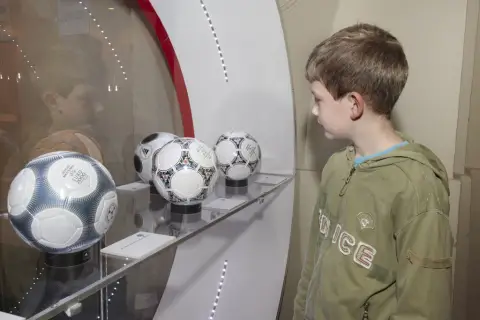 Víc než hra (122)