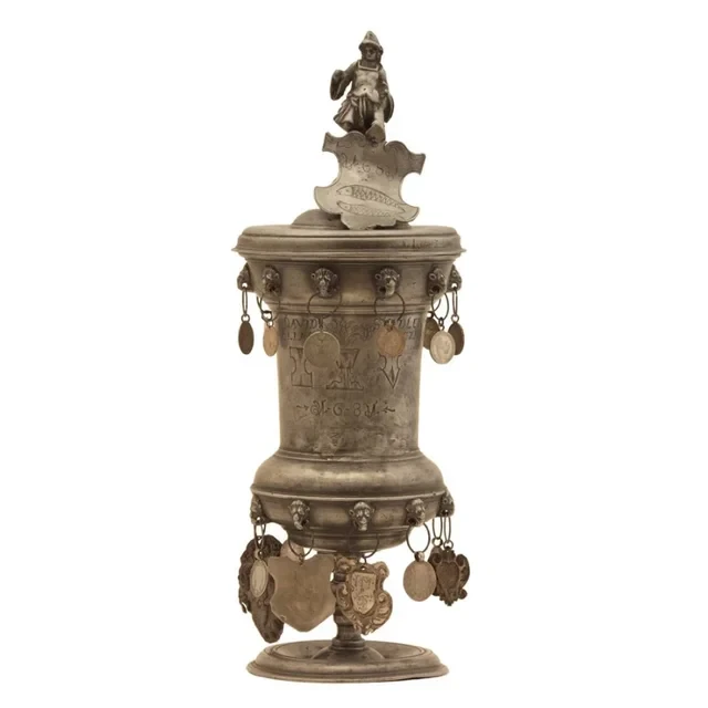 uvitaci-cechovni-pohar-litovelskych-hrnciru-1687-cin-vyska-45-5-cm-pru-df4b2692c2ea