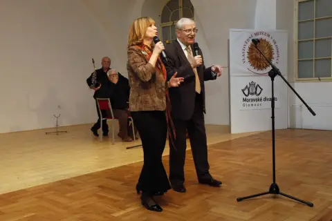 Jiří Suchý (226)