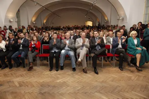 Jiří Suchý (240)
