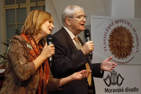 Jiří Suchý (236)