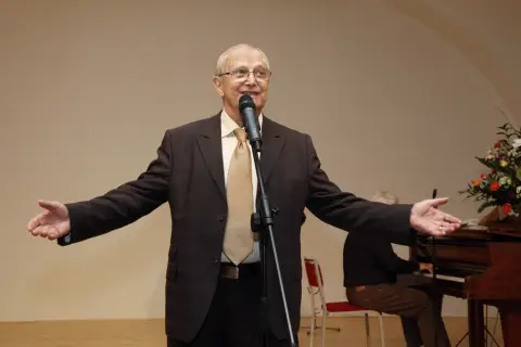 Jiří Suchý (213)
