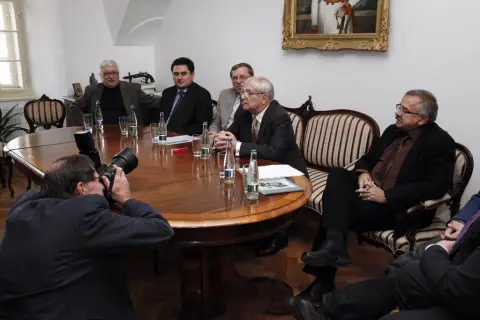 Jiří Suchý (135)