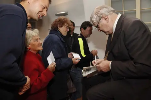 Jiří Suchý (280)