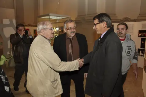 Jiří Suchý (8)