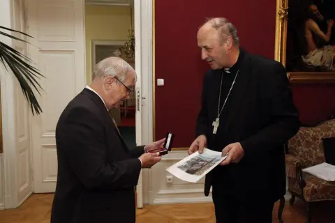 Jiří Suchý (223)