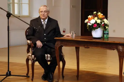 Jiří Suchý (23)