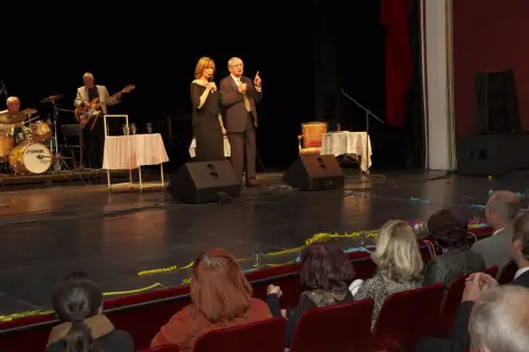Jiří Suchý (235)