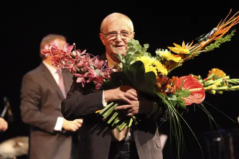 Jiří Suchý (241)