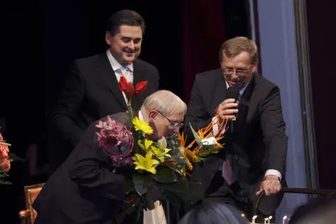 Jiří Suchý (242)