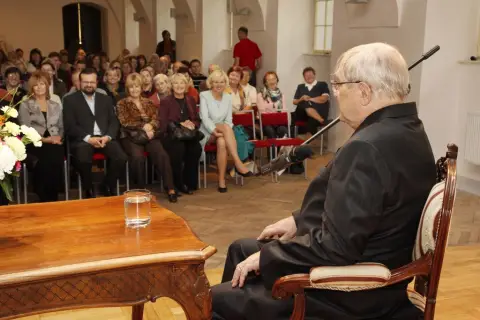 Jiří Suchý (27)