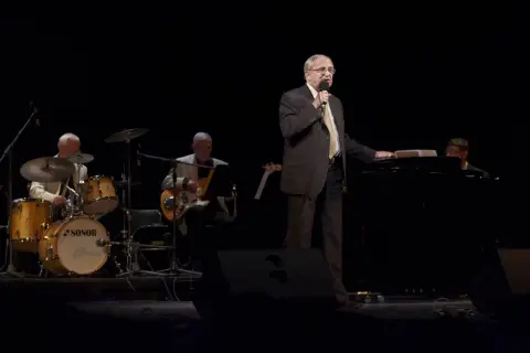 Jiří Suchý (271)