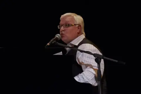 Jiří Suchý (278)