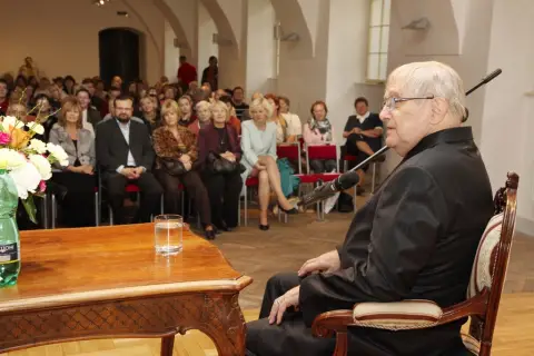 Jiří Suchý (28)