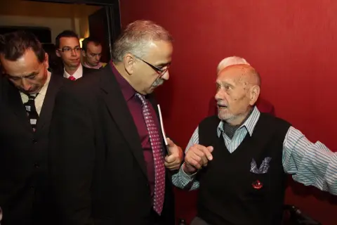 Jiří Suchý (301)