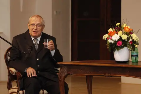 Jiří Suchý (39)