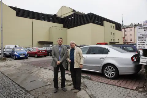 Jiří Suchý (51)
