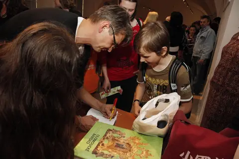 Kuky se vrací (200)