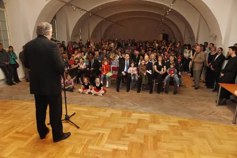 Kuky se vrací (150)