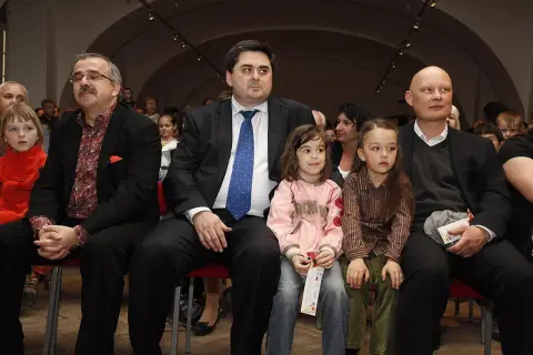 Kuky se vrací (176)