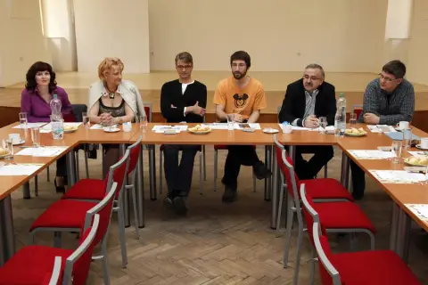 Kuky se vrací (83)